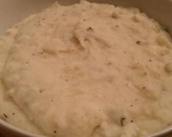 Ready to Serve Tangy Garlic  Herb Potato Puree Delicious and Healthy