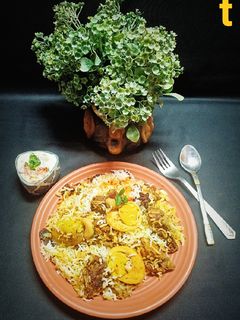 শাহী চিকেন বিরিয়ানি (shahi chicken biryani recipe in Bengali) রেসিপির প্রধান ছবি