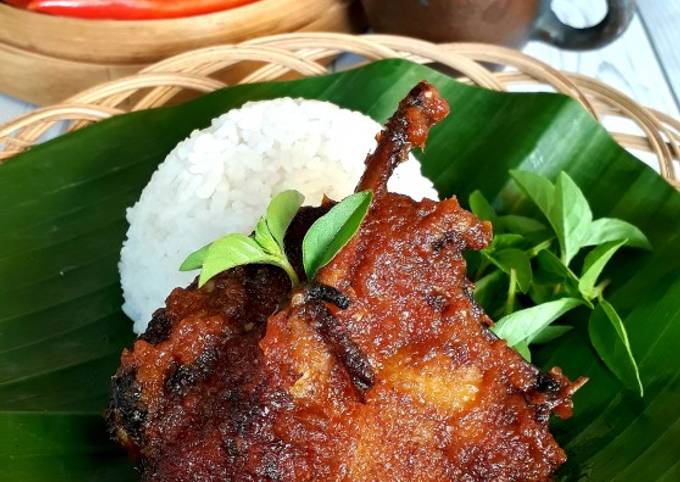 Resep Nasi Itik Gambut Masak Habang oleh Mbok Dyn - Cookpad