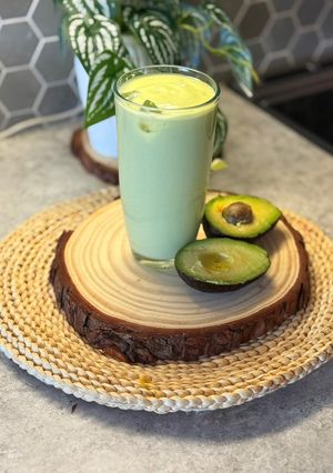 A picture of Avocado juice.