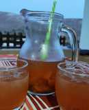 "Πράσινο iced tea με ροδάκινο και μέλι" 🍹🌡️🏖️