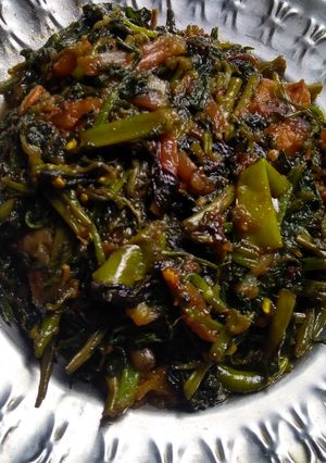 A picture of Saag mix.