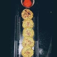 A picture of Bread Kabab.