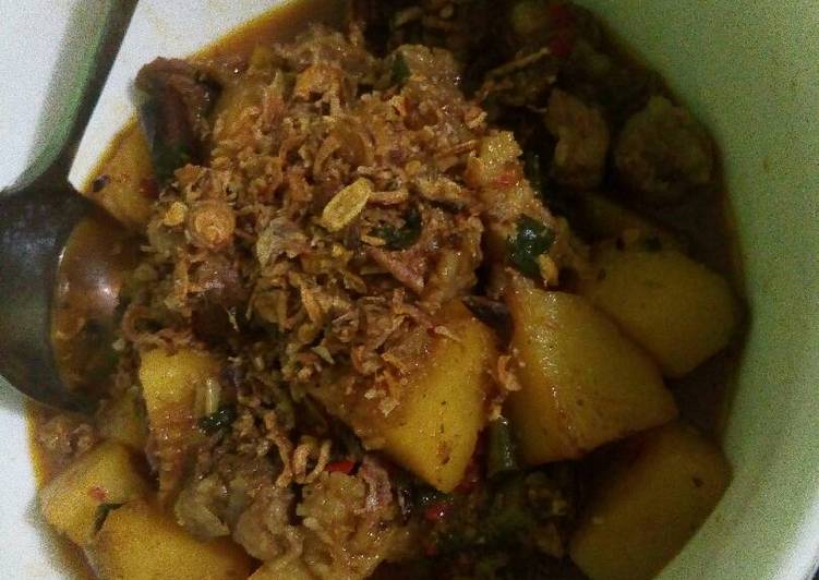 Resep: Semur tetelan sapi dan kentang mudah banget🌸 Menu Enak