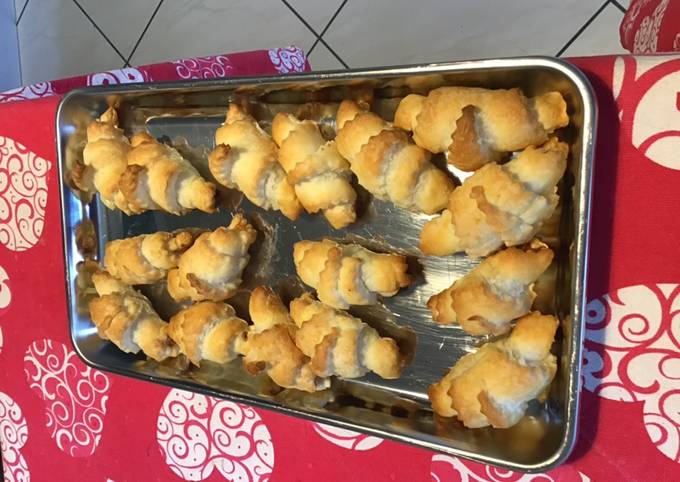 Minis croissants apéritif aux anchois et feta