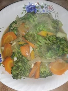 Foto resep Tumis brokoli wortel