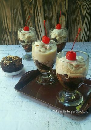 Foto resep Chocolate Brownies with Jelly and Coffee Ice Cream