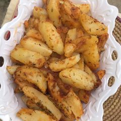 A picture of Oven Baked potatoes.