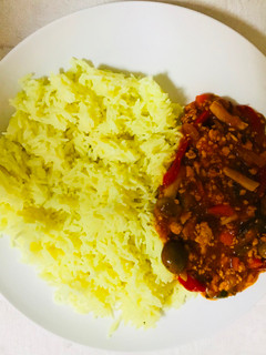 A picture of Meat stew with mushrooms.