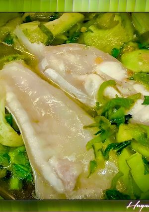 Hình của món Lẩu Chua Miền Tây.