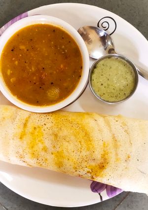 सूजी का डोसा(siji ka dosa recipe in hindi) रेसिपी मुख्य फोटो