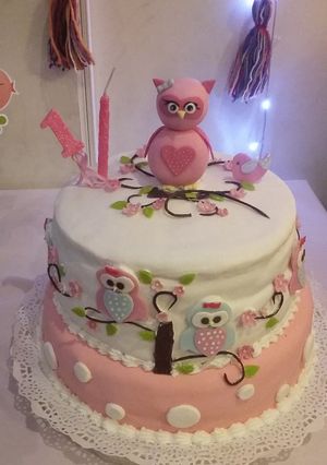 Una foto de Torta buho cumple 1 año
