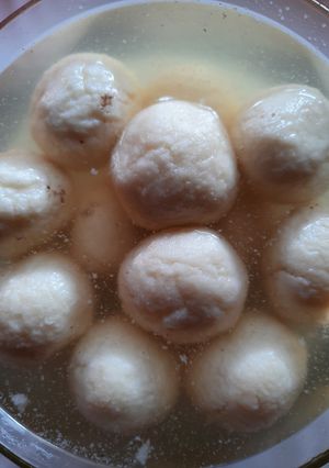 রসগোল্লা(Rasgulla recipe in Bengali) রেসিপির প্রধান ছবি