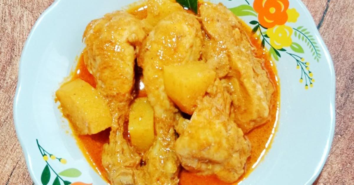 Resep Gule Ayam Kentang oleh KasMira - Cookpad