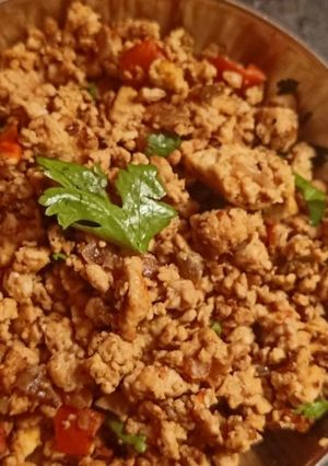A picture of Egg keema / burji.