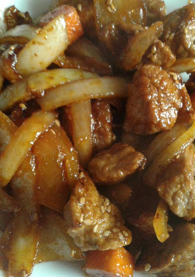 Una foto de Wok de verduras y magro de cerdo