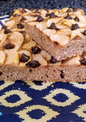 Una foto de Blondies integrales con manzana light