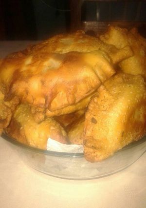 Una foto de Empanadas de carne con cebolla de verdeo