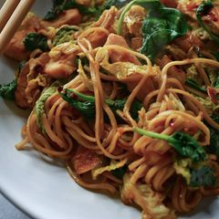 A picture of Egg Noodles With Chicken & Greens.