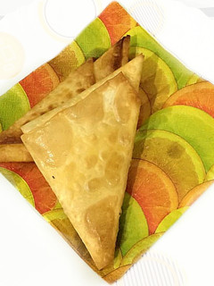 عکسی از دستور سمبوسه پنیری صبحانه