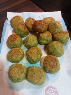 Una foto de Albóndigas de calabacín 😋