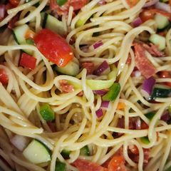 A picture of Easy Pasta salad.