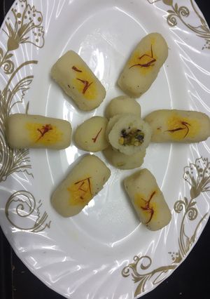 A picture of Kesar pista surprise.