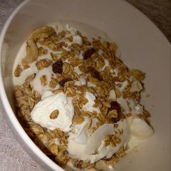 Granola A picture of Granola.