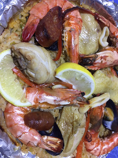 A picture of Spanish Paella.
