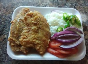 Una foto de Tilapia con morisqueta