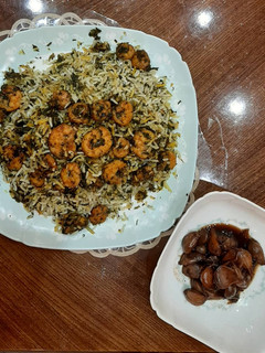 عکسی از دستور سبزی پلو و میگو
