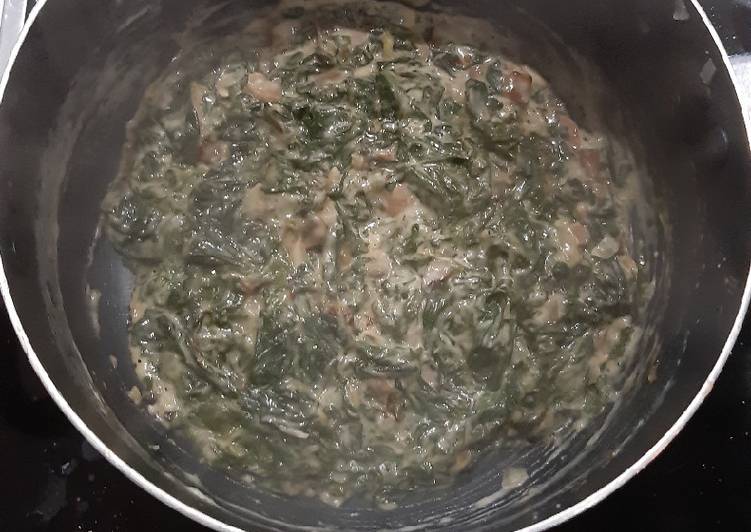 Easiest Way to Cook Appetizing Creamy Spinach and Mushrooms