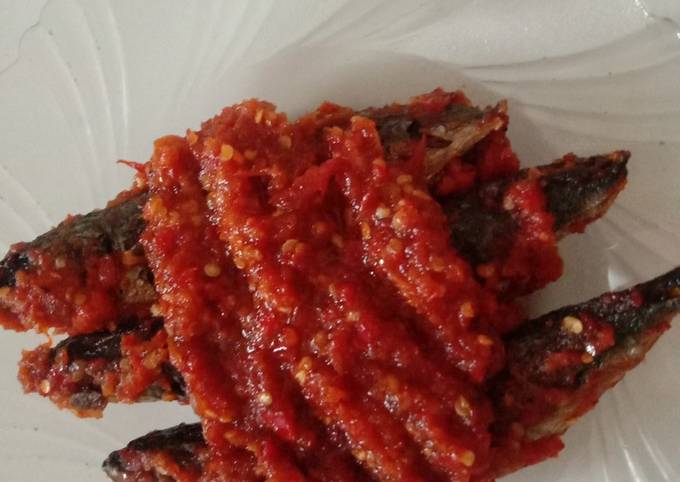 Sambel goreng ikan kembung jontor