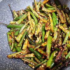 A picture of Bhindi fry.