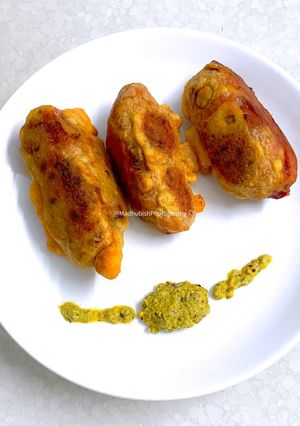 A picture of Vegetable Chop with Kasundi.