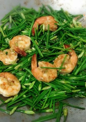 รูปของ กุ้งผัดดอกไม้กวาด