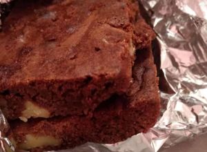 Una foto de Brownies de cacao dulce