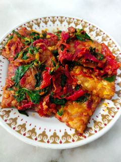 Foto resep Tempe Goreng Sambel Terasi Kemangi (vegan)