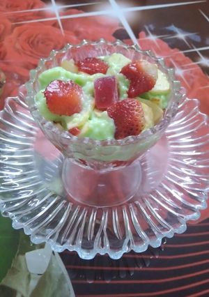A picture of Fruit Trifle.