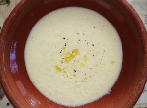Foto principal de Sopa fría de manzana y pepino