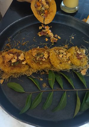 A picture of Dahi ke kabab.