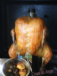 Una foto de Pollo asado con vino y verduras