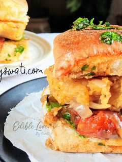 A picture of Desi Pav Bhaji sliders.