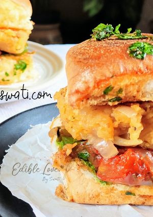A picture of Desi Pav Bhaji sliders.