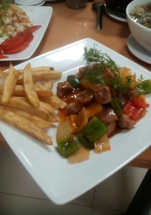 Hình của món Bò lúc lắc khoai tây chiên.
