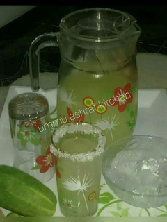 A picture of Cucumber and ginger drink.