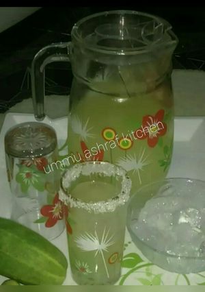 A picture of Cucumber and ginger drink.