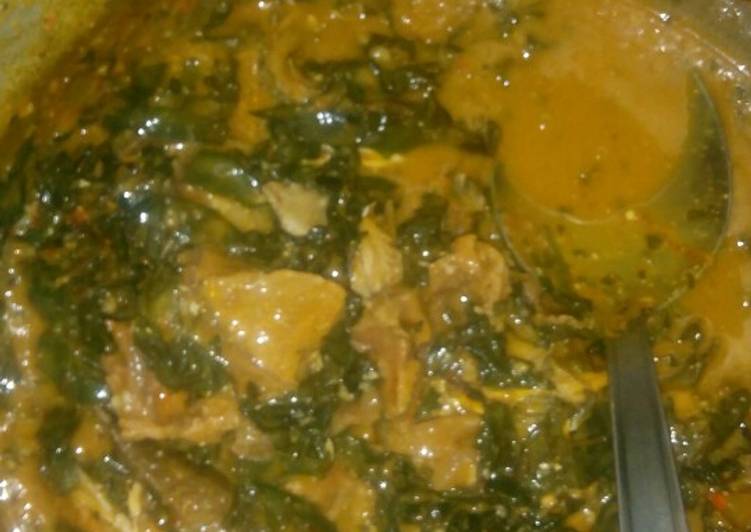 The Simple and Healthy BITTER LEAF SOUP (ofe onugbu)
