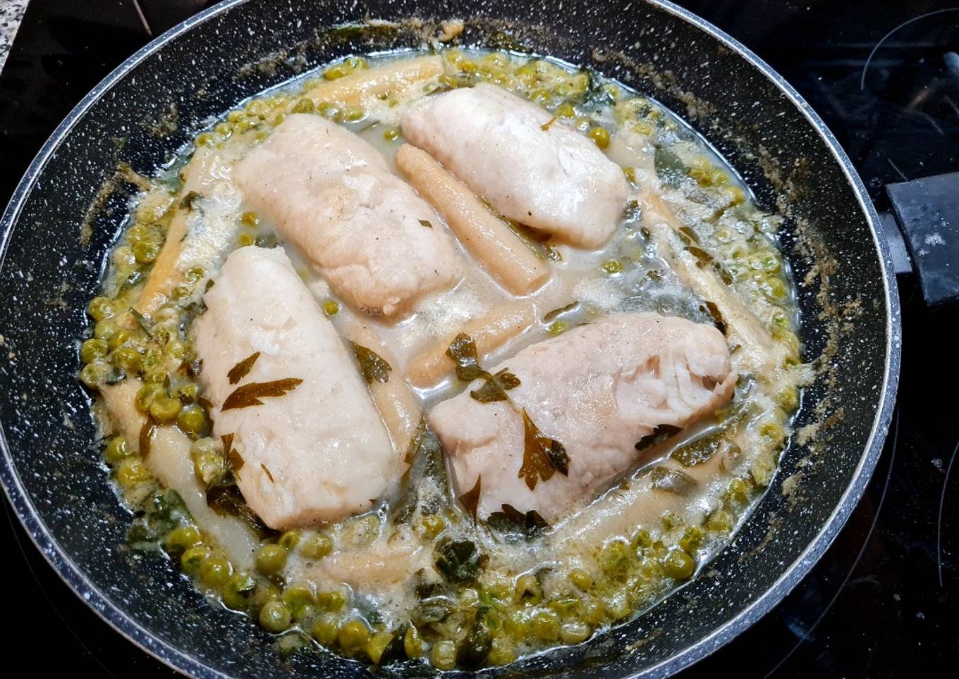 Merluza en salsa verde