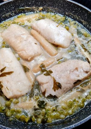 Una foto de Merluza en salsa verde